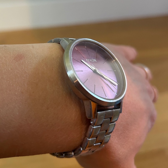 Nixon Watch - Picture 4 of 4